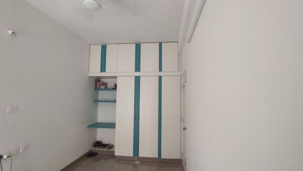 2BHK · Semi Furnished · Apartment