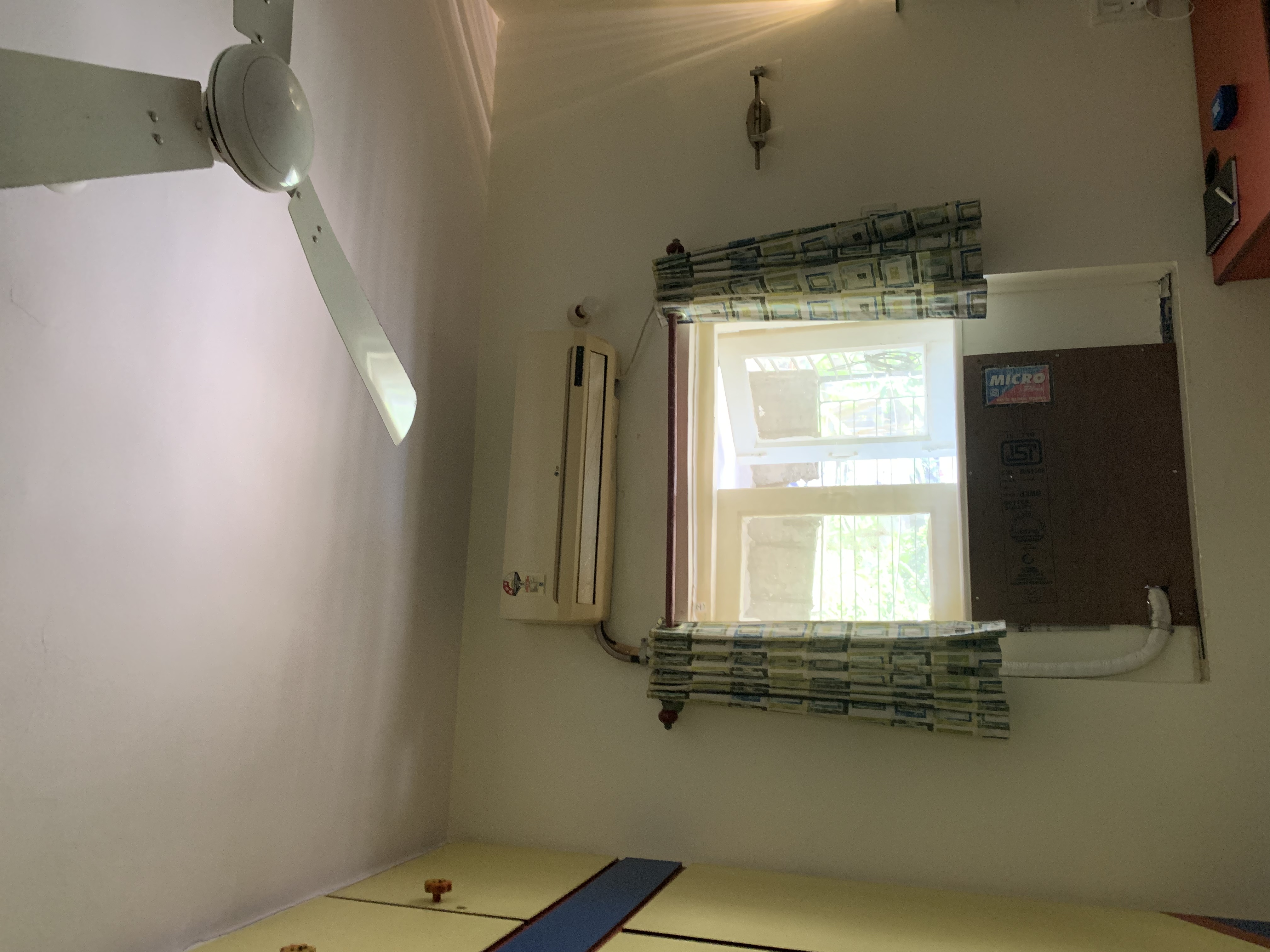 2BHK · Semi Furnished · Apartment