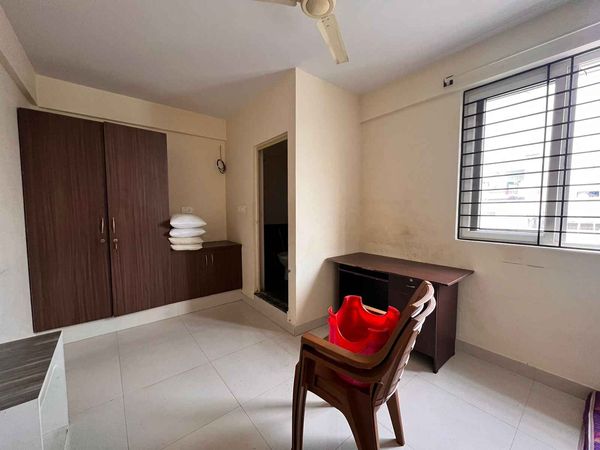 1RK · Semi Furnished · Apartment