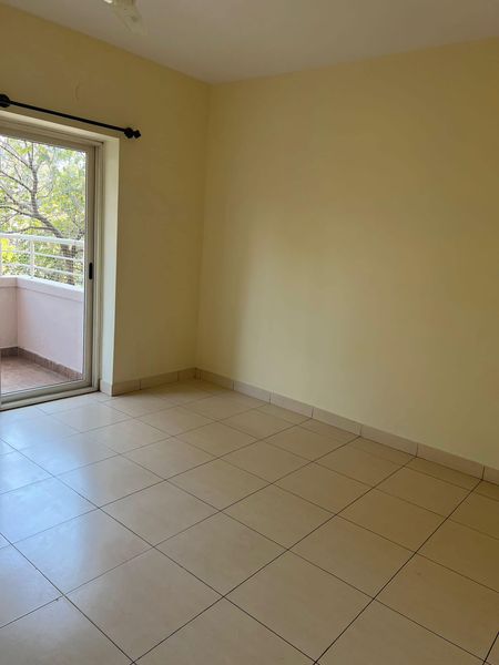 3BHK · Semi Furnished · Apartment
