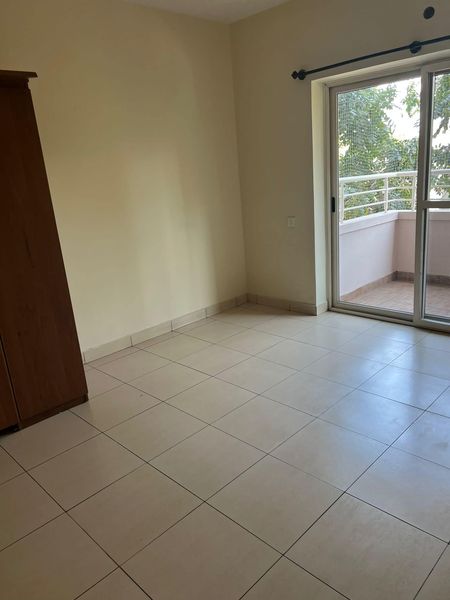 3BHK · Semi Furnished · Apartment