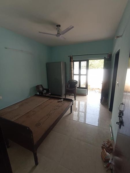 2BHK · Semi Furnished · Apartment