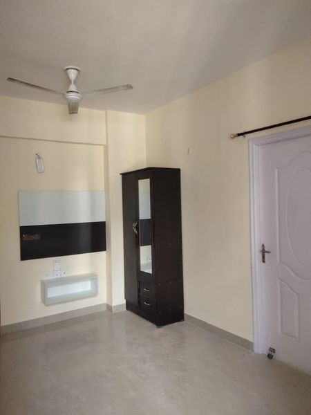 2BHK · Semi Furnished · Apartment