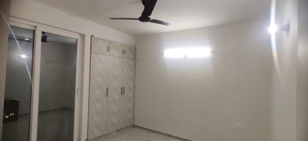 2BHK · Semi Furnished · Apartment