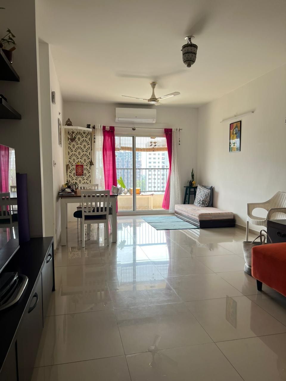 1BHK · Semi Furnished · Apartment