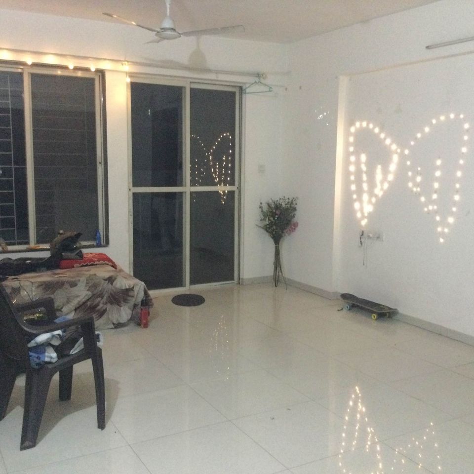 2BHK · Semi Furnished · Apartment