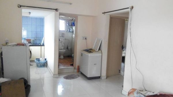 2BHK · Semi Furnished · Apartment