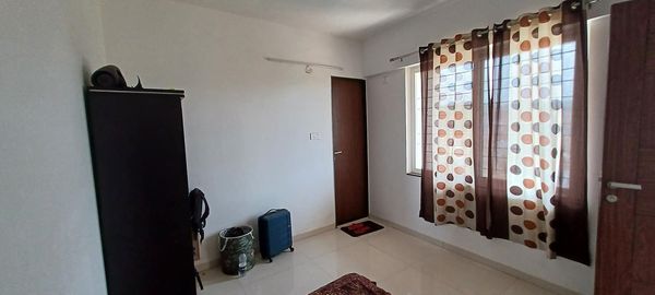 3BHK · Semi Furnished · Apartment