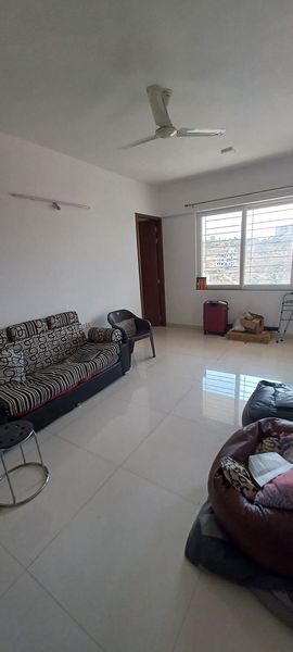 3BHK · Semi Furnished · Apartment