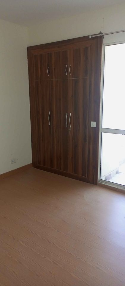 2BHK · Semi Furnished · Apartment