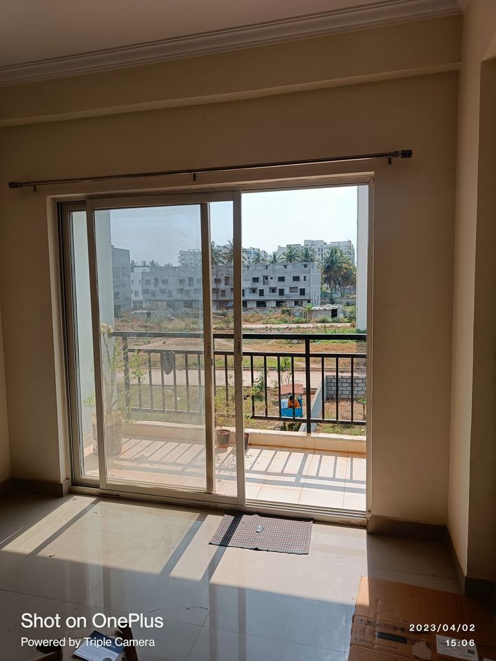 3BHK · Semi Furnished · Apartment