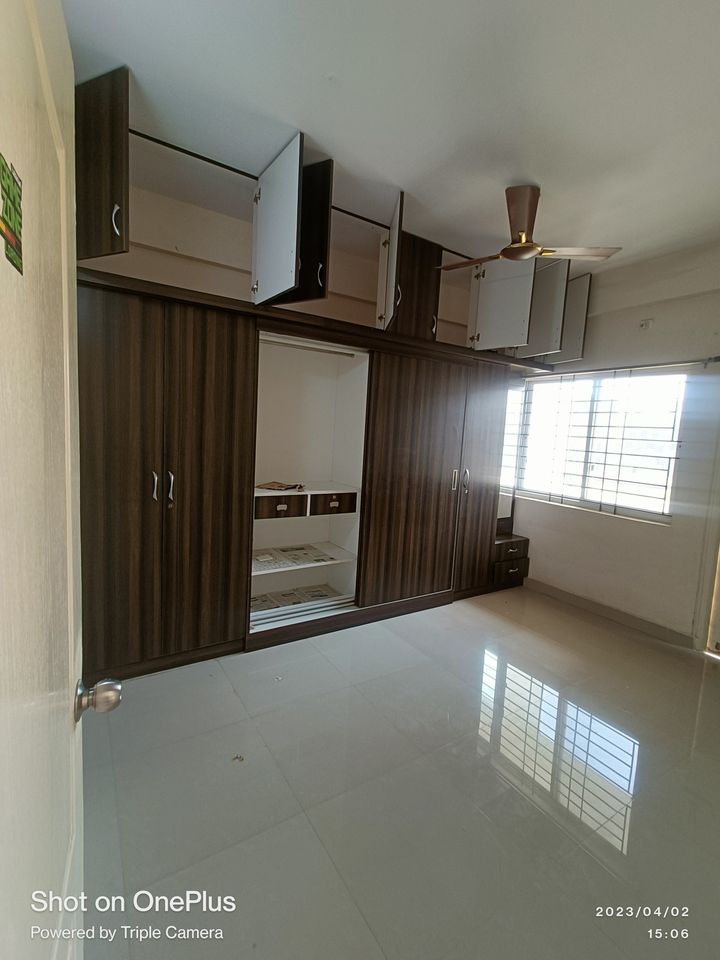 3BHK · Semi Furnished · Apartment