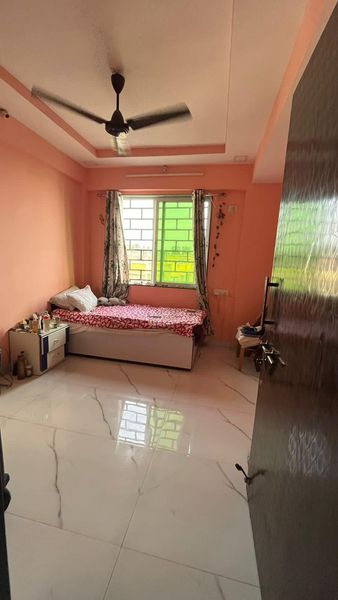Single Room · Semi Furnished · Apartment