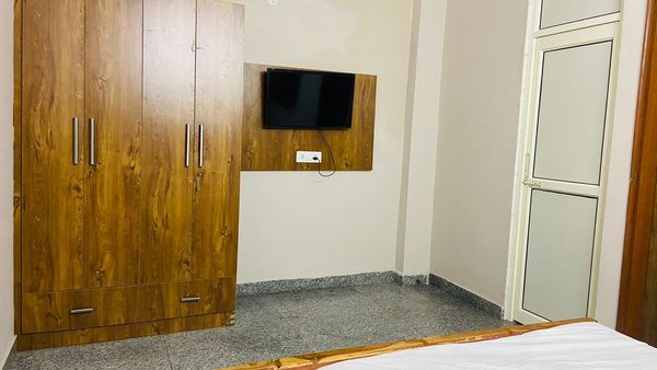 1BHK · Furnished · Apartment