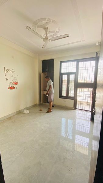 1BHK · Semi Furnished · Apartment