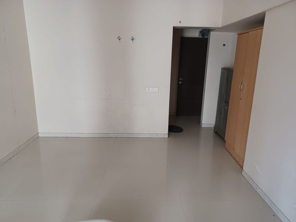 3BHK · Semi Furnished · Apartment