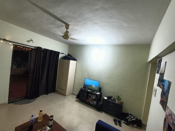 2BHK · Semi Furnished · Apartment