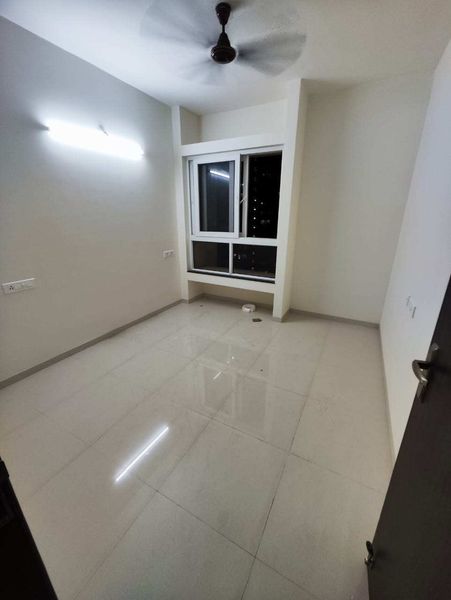2BHK · Semi Furnished · Apartment