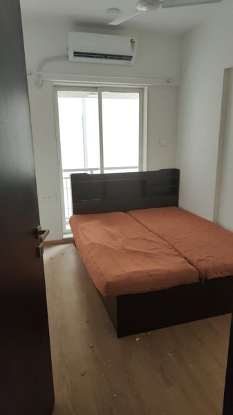 Single Room · Furnished · Apartment