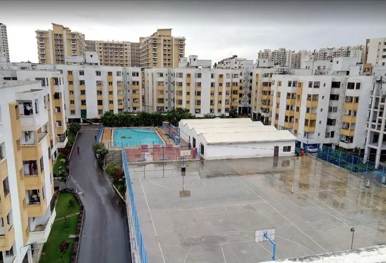 3BHK · Semi Furnished · Apartment