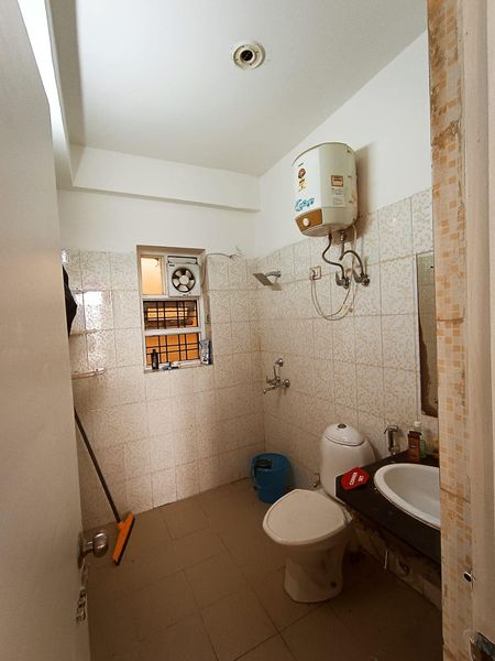 Single Room · Furnished · Apartment