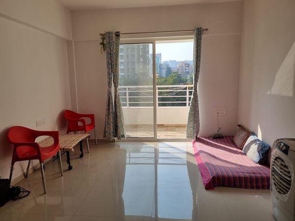 2BHK · Semi Furnished · Apartment