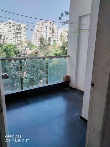 1BHK · Semi Furnished · Apartment