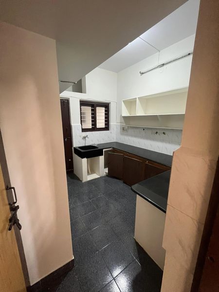 2BHK · Semi Furnished · Apartment