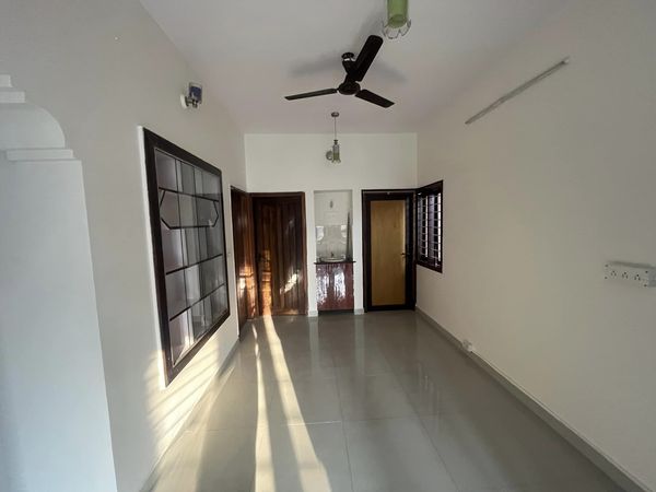 2BHK · Semi Furnished · Apartment