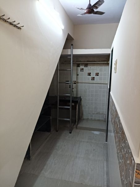 1RK · Semi Furnished · Apartment