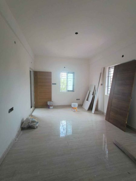 1BHK · Semi Furnished · Apartment
