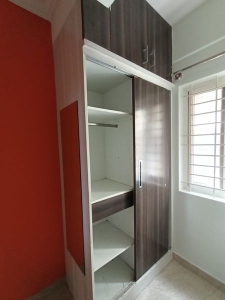 1BHK · Semi Furnished · Apartment