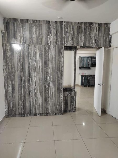 1BHK · Semi Furnished · Apartment