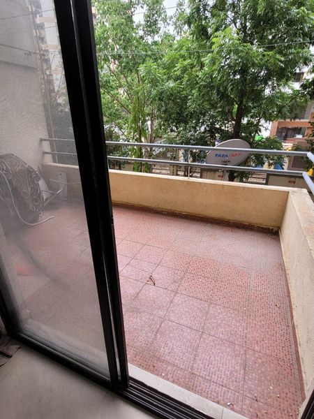 2BHK · Semi Furnished · Apartment