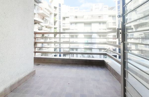 3BHK · Semi Furnished · Apartment