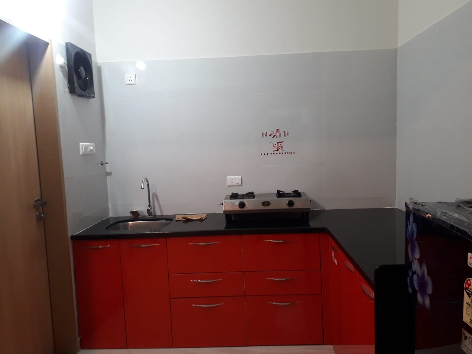 1BHK · Semi Furnished · Apartment