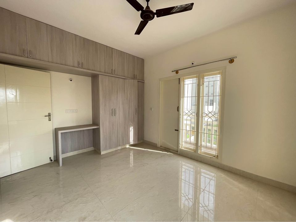 2BHK · Semi Furnished · Apartment