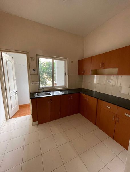 2BHK · Semi Furnished · Apartment