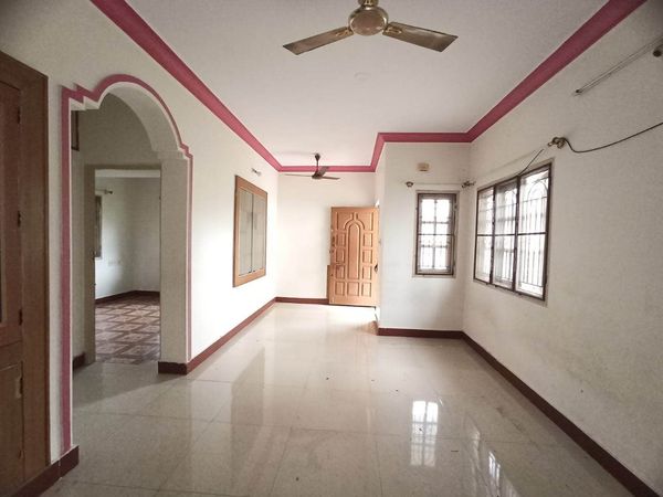 2BHK · Semi Furnished · Apartment