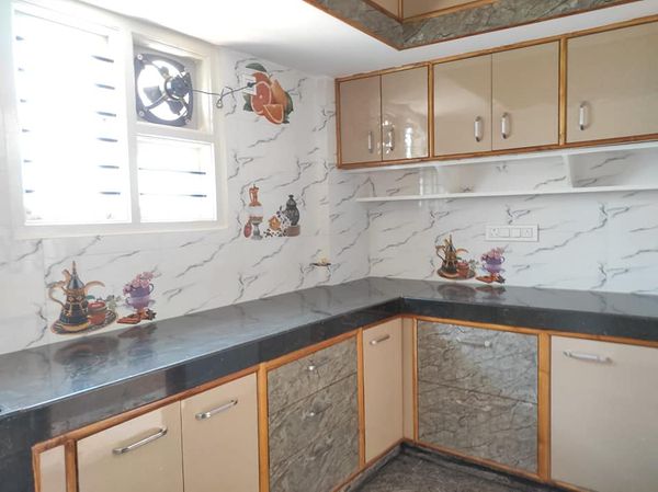 1BHK · Semi Furnished · Apartment
