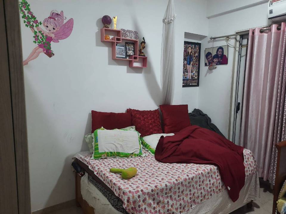 Single Room · Furnished · Apartment