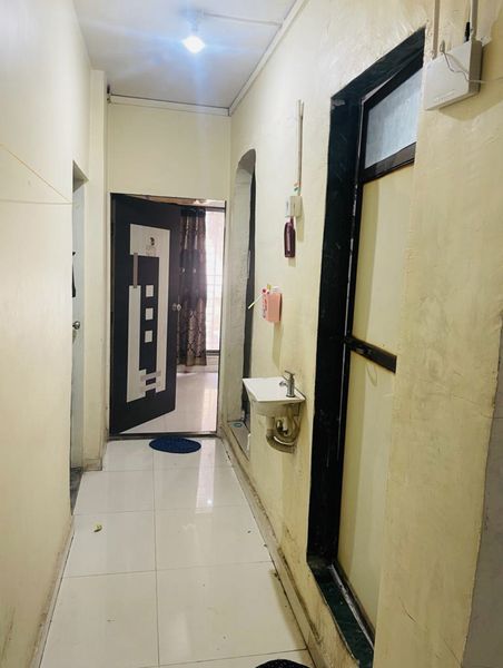 2BHK · Semi Furnished · Apartment