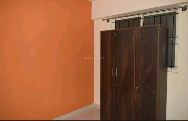 1BHK · Semi Furnished · Apartment