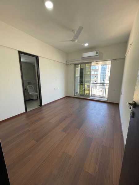 2BHK · Semi Furnished · Apartment