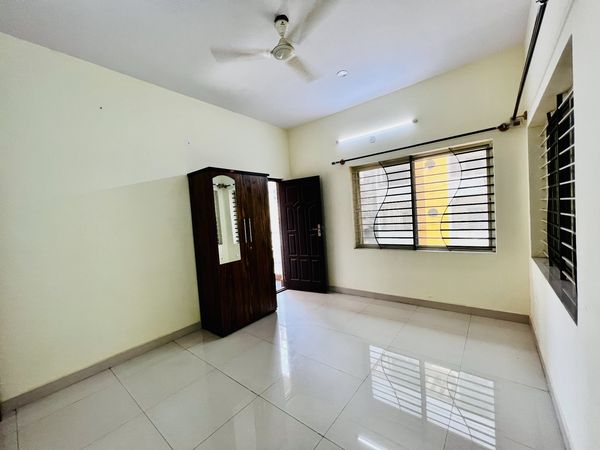 2BHK · Semi Furnished · Apartment