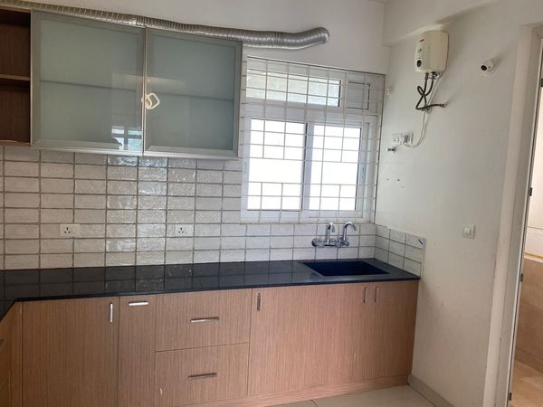 3BHK · Semi Furnished · Apartment