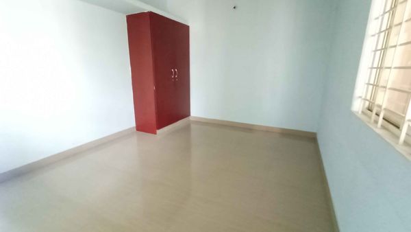 1BHK · Semi Furnished · Apartment