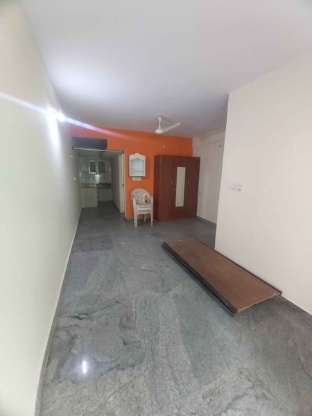 1BHK · Semi Furnished · Apartment