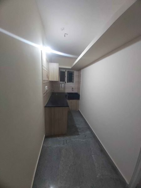 1BHK · Semi Furnished · Apartment