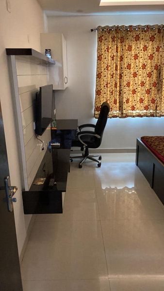 4BHK · Furnished · Apartment